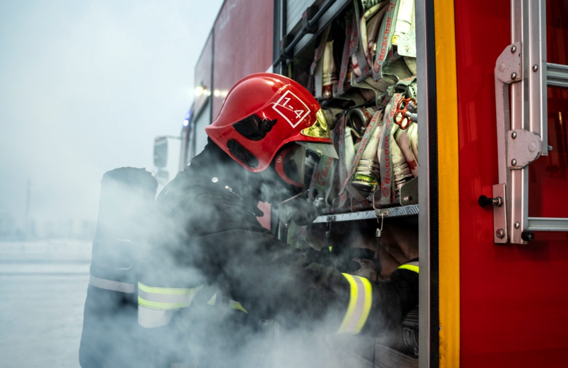 Spektakularny pokaz ratownictwa wysokościowego na moście Staromiejskim w Gorzowie